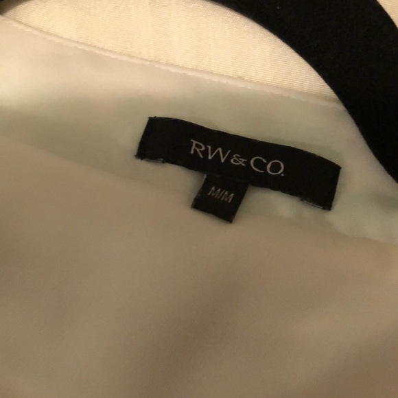 🦋4/30$$ RW&CO Aqua and Navy Striped T-Shirt Dress - Picture 3 of 4